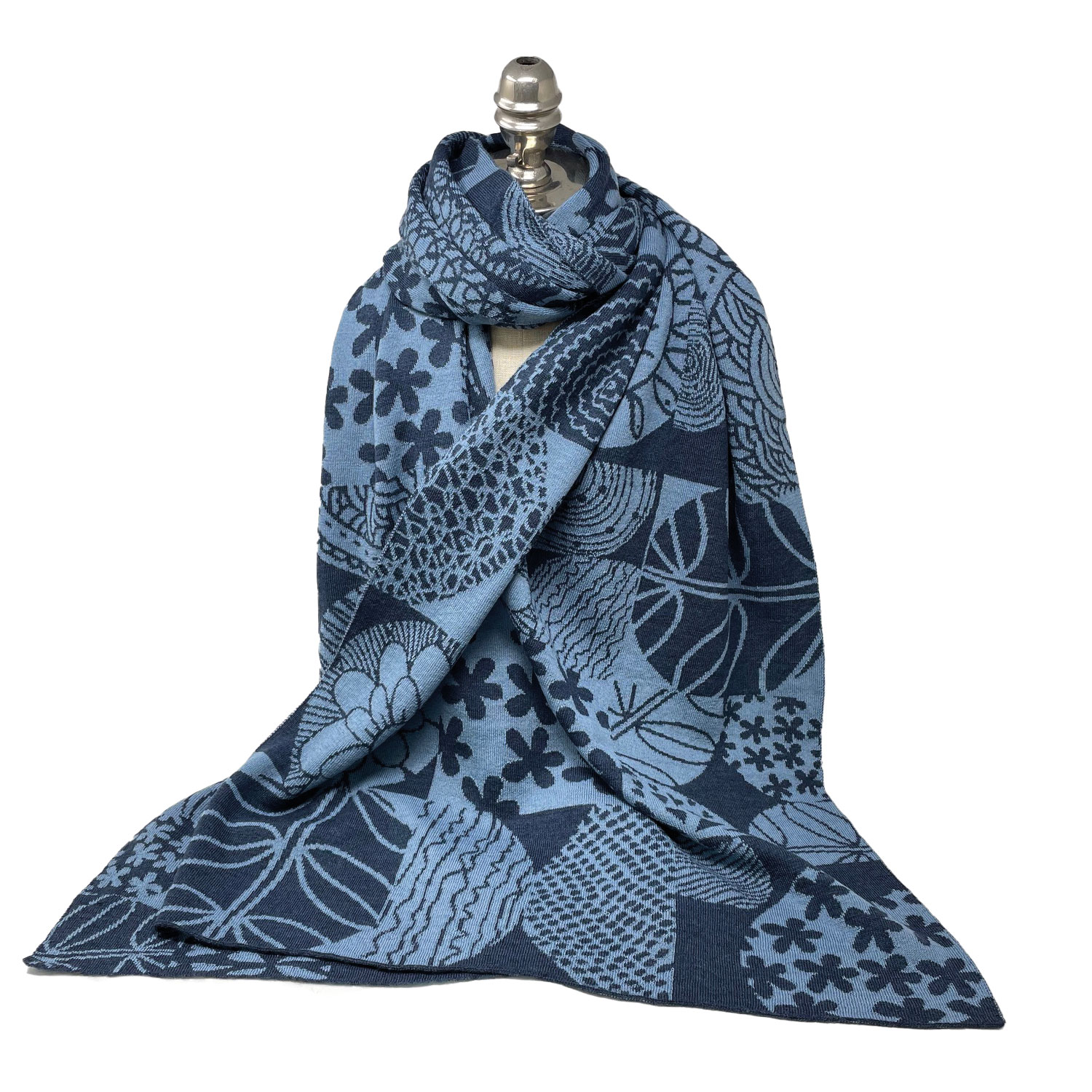 McKernan Schal "GRACIE" MOONBEAM,  ca.50 x 200 cm , 100 % Wolle , Feine Wolle  