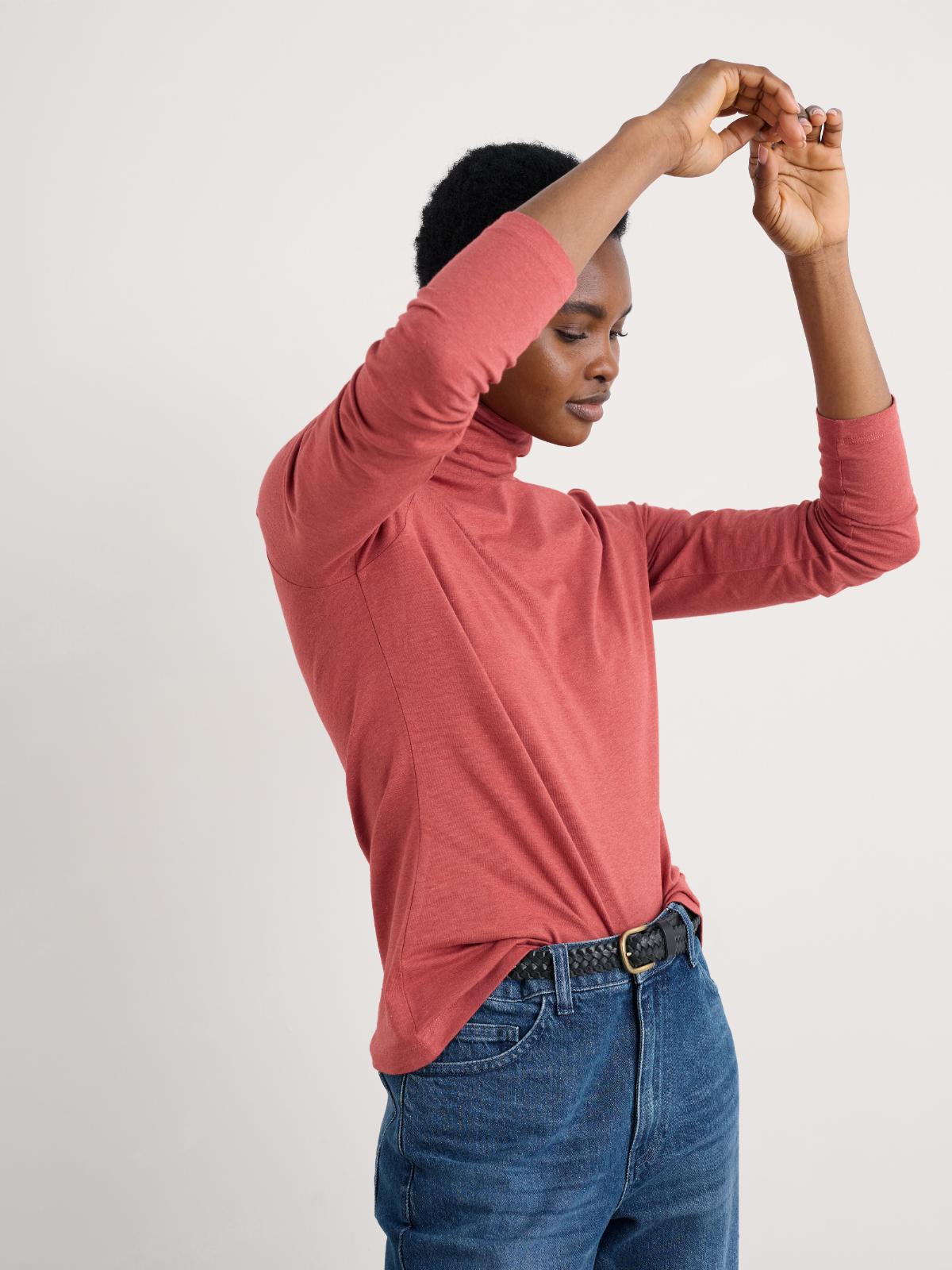 SEASALT CORNWALL Landing Top-Red Sail