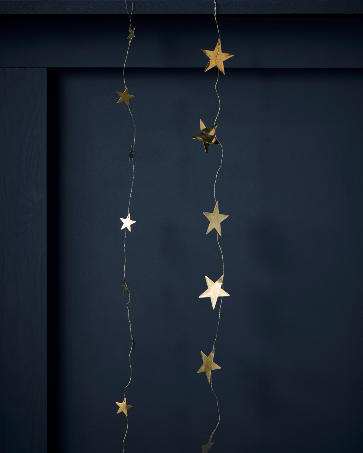 House doctor XMAS Weihnachtsgirlande Sterne, Antikes Messing-Finish von House doctor, ca. 150 cm