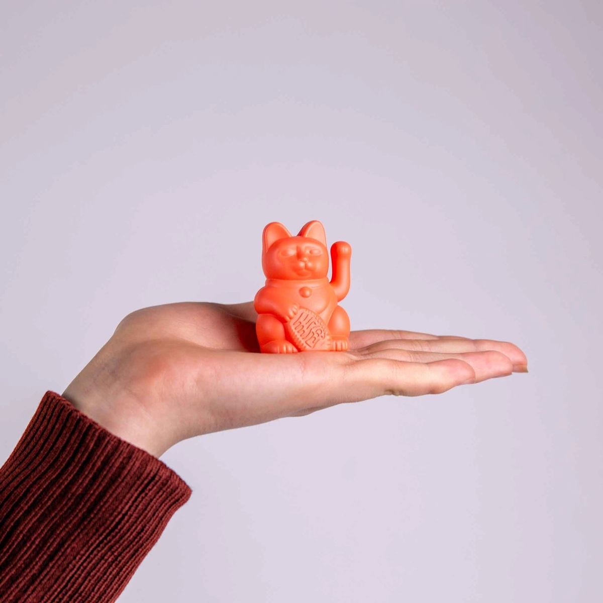 Lucky Cat Solar Neon Orange / Winkekatze/ Glückskatze , Mini, ca. 5 cm