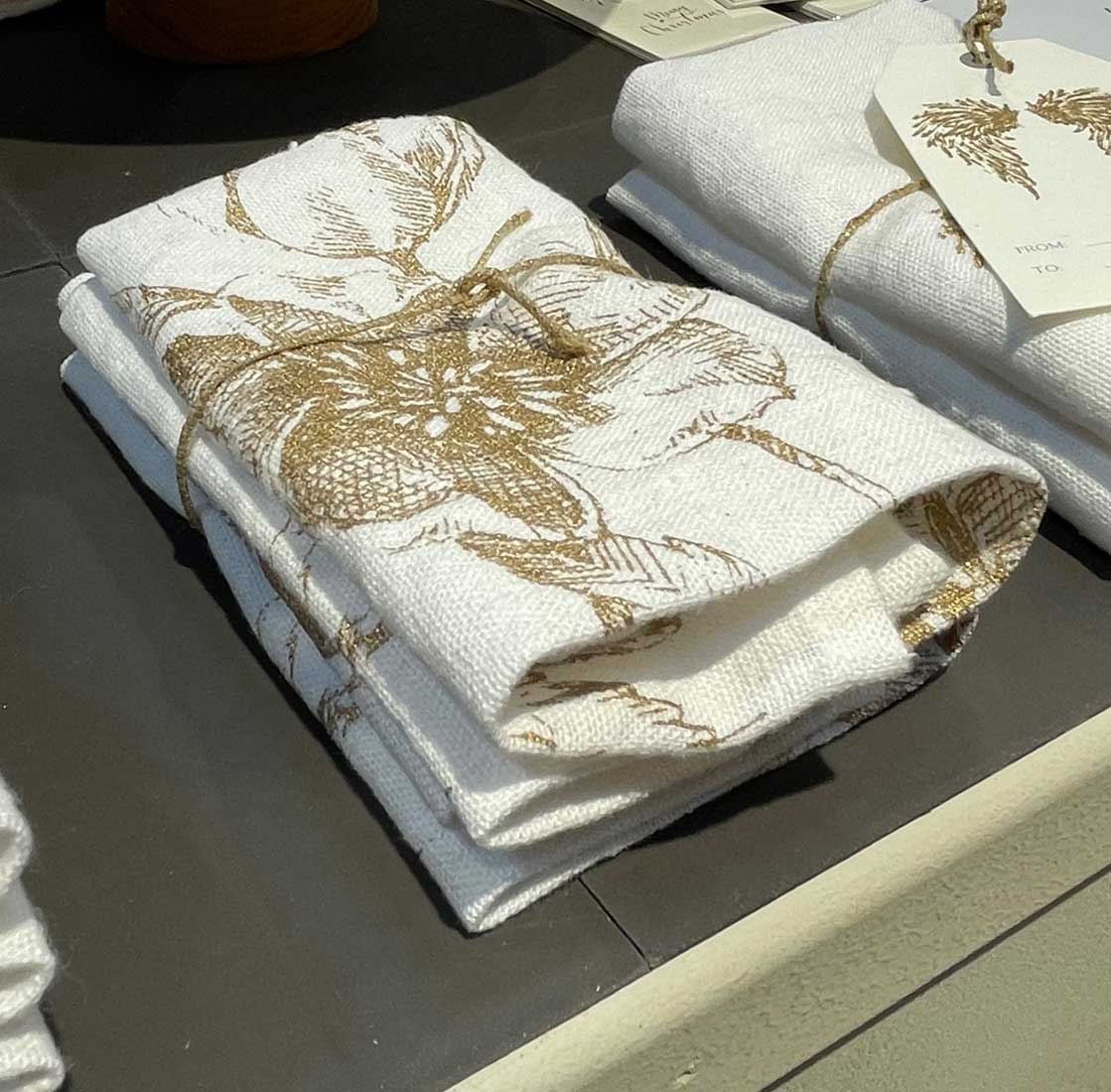 Serviette CHRISTROSE von Dorothee Lehnen, weißes Leinen handbedruckt, Gold, pro Stück