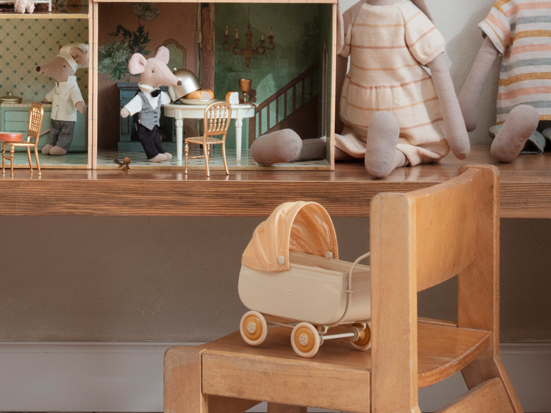 Maileg Micro Kinderwagen - Gelb, Pram Maileg Micro Kinderwagen - Gelb, Pram