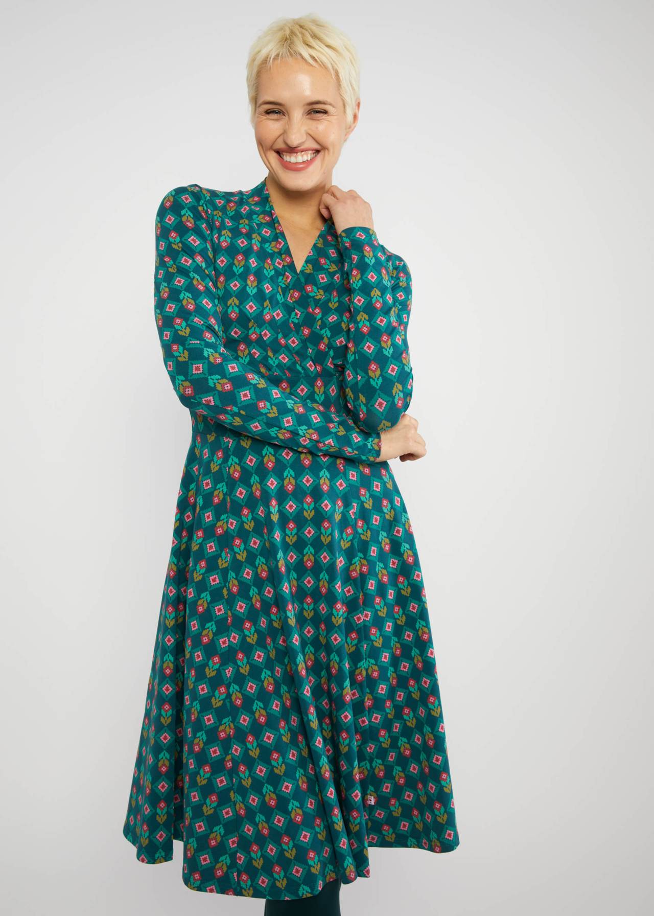 % Blutsgeschwister Herbstkleid Shalala Tralala Shawl, Muster: freezy breezy flower Größe M
