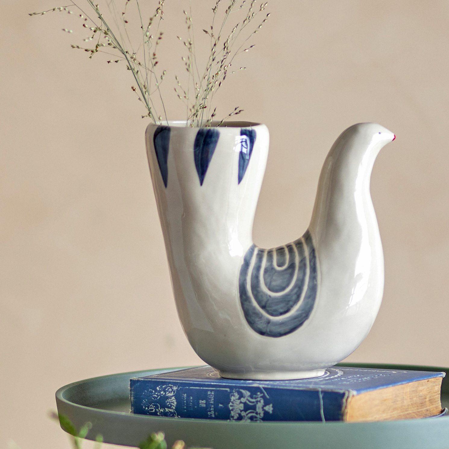 Trudy Vase, Weiß, Steingut, Höhe ca. 19 cm von Bloomingville