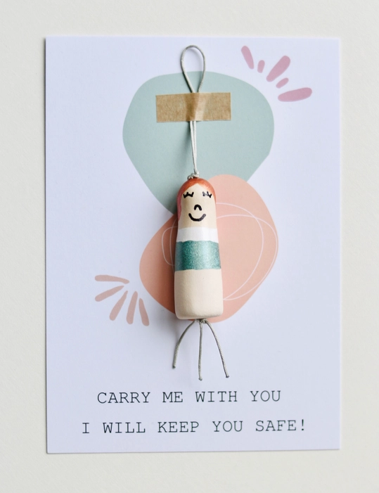 Kleiner Beschützer, Handgetöpfert aus Holland