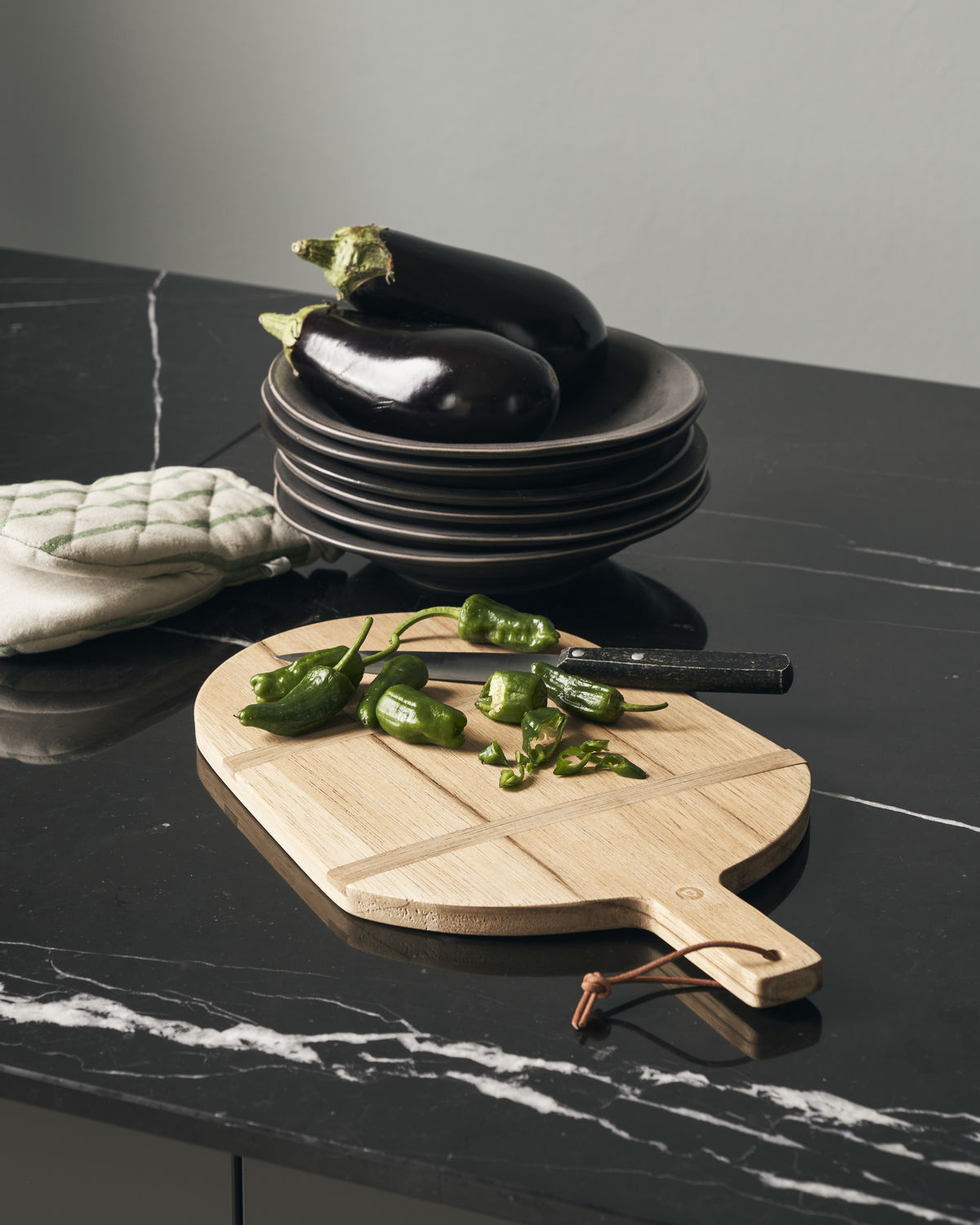 Schneidebrett " Eichel", Carve, Natur von House Doctor, l: 44 cm, w: 25 cm, h: 1.5 cm