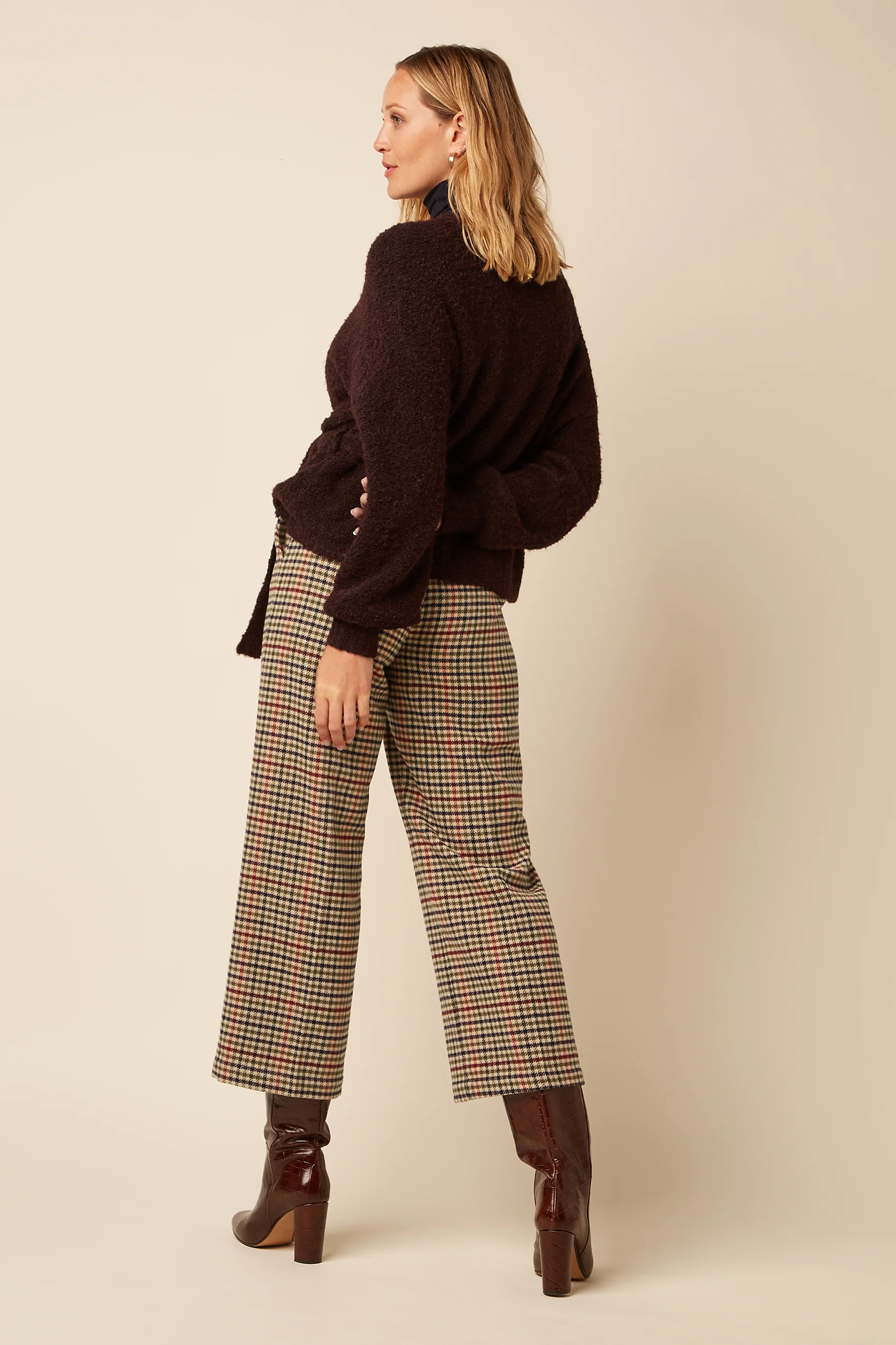 King Louie Cardi Loose Boucle Knit, Farbe Grape Red - Boucle Knit, Jacke, Cardigan