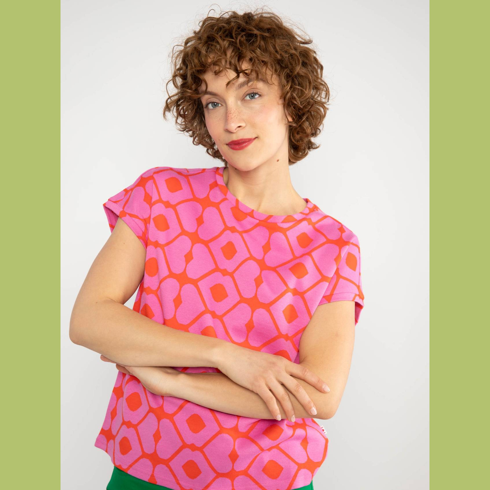 Blutsgeschwister T-Shirt Teesily - loving kiss pink