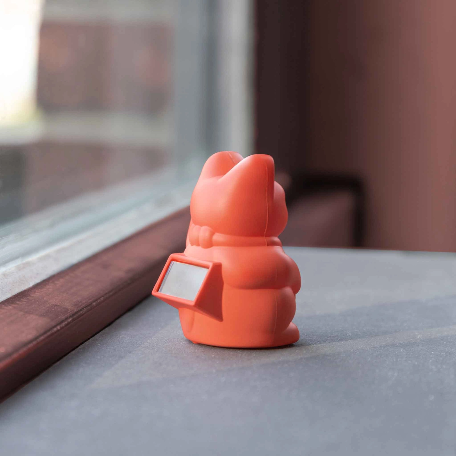 Lucky Cat Solar Neon Orange / Winkekatze/ Glückskatze , Mini, ca. 5 cm