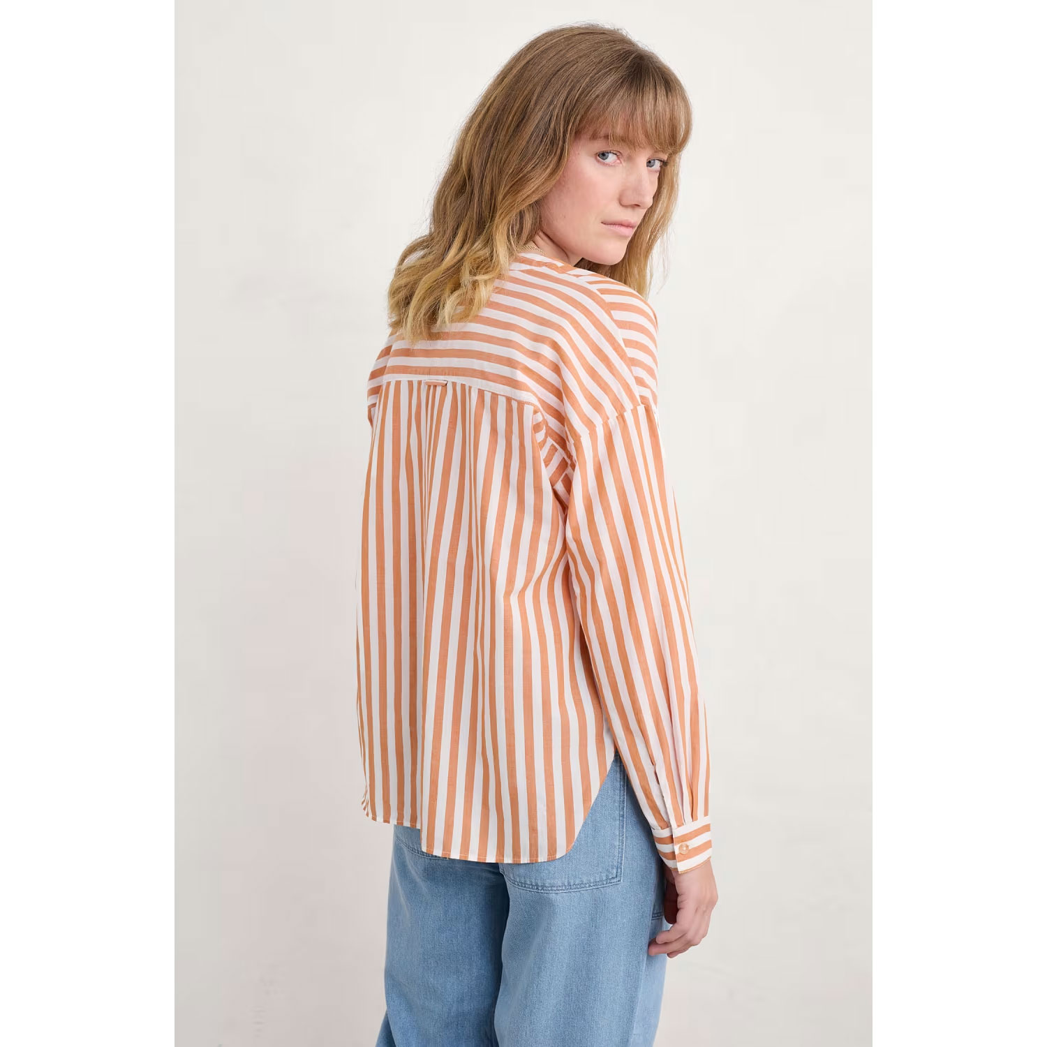 % SEASALT CORNWALL Eyebright Longline Shirt in GOTS-Certified Organic Cotton %