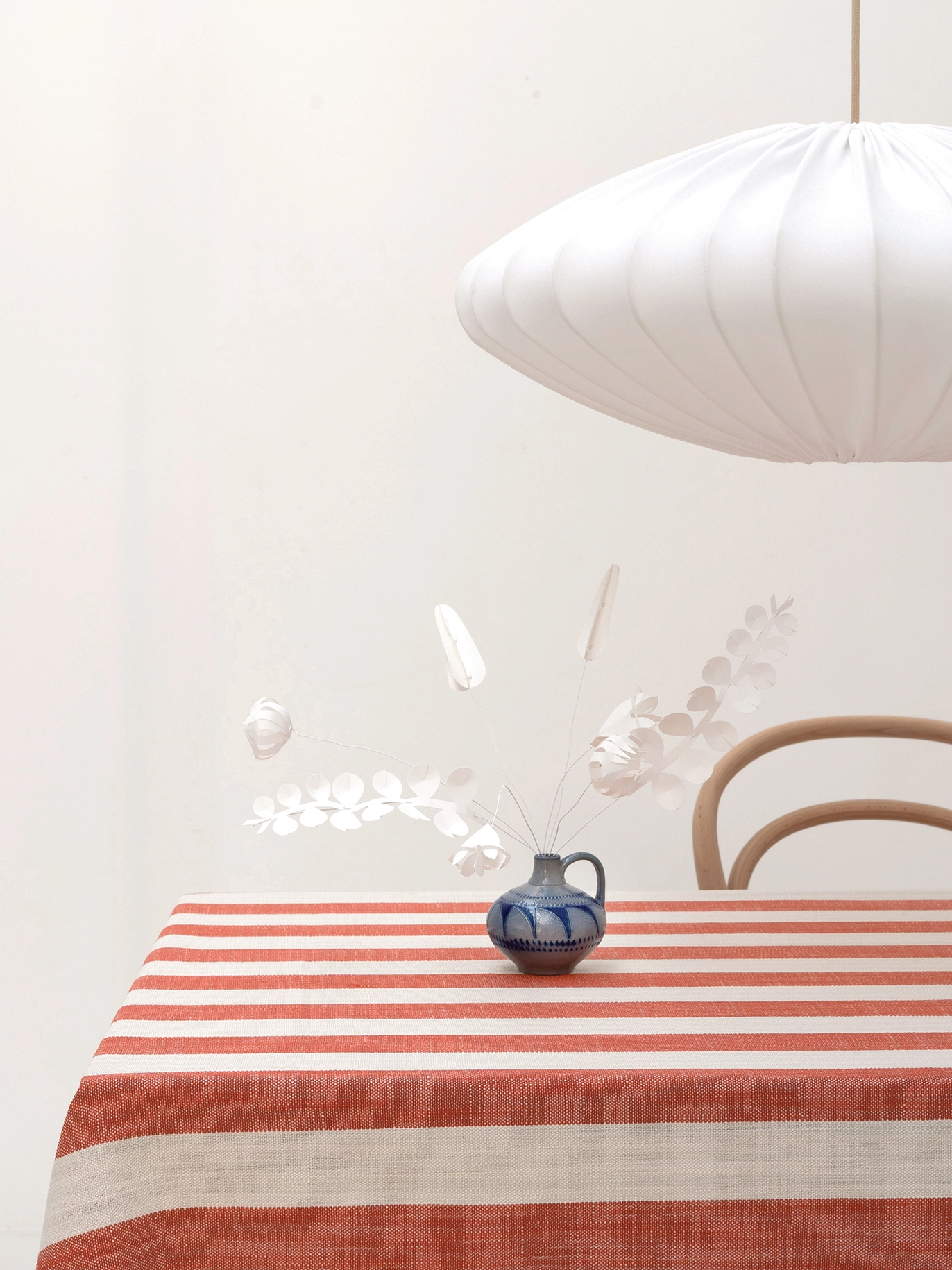 Jurianne Matter FIELD flowers WHITE– small , Bastelset, Papierblumen , 4 Stück