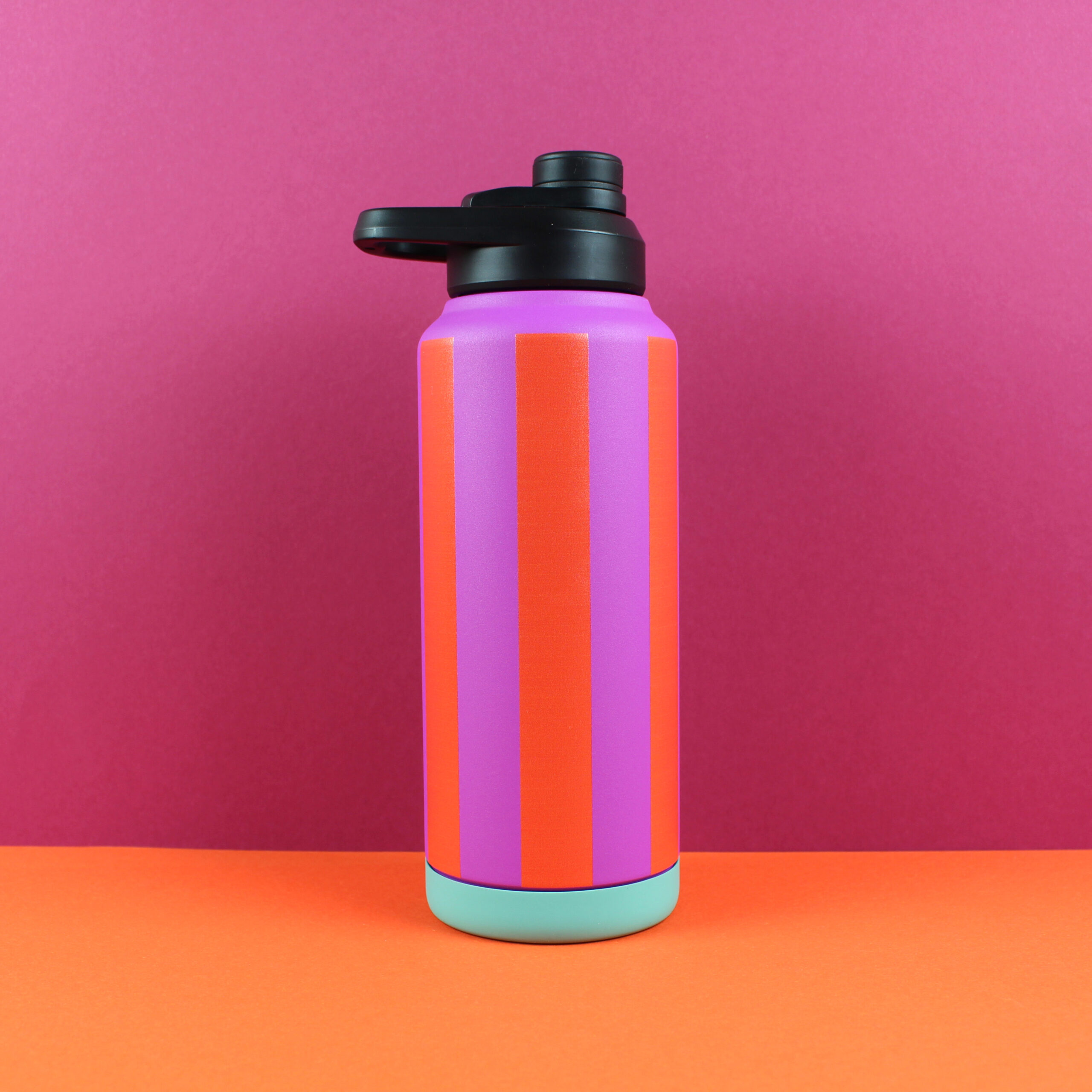 Trinkflasche Stripes, fuchsia/feuerrot/petrol, 1000ml
