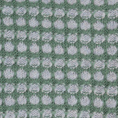 McKernan Schal "HUCKLEBERRY" EUCALYPTUS,   ca. 35 x 190 cm , 100 % Wolle   