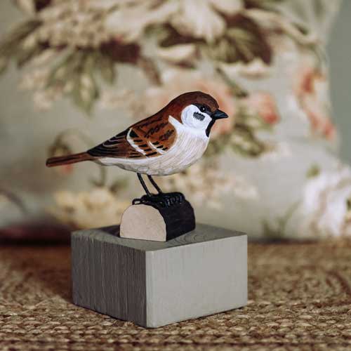 Vogel Feldsperling Lindenholz handgeschnitzt Decobird von Wildlife Garden