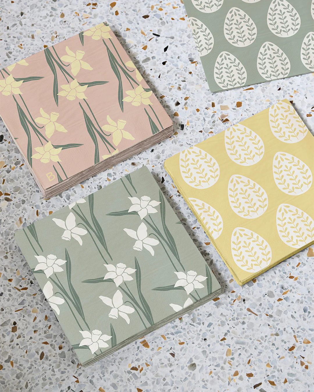 Egga  Papierservietten White/Yellow, Papier von Broste Copenhagen, B33 x L33 cm 