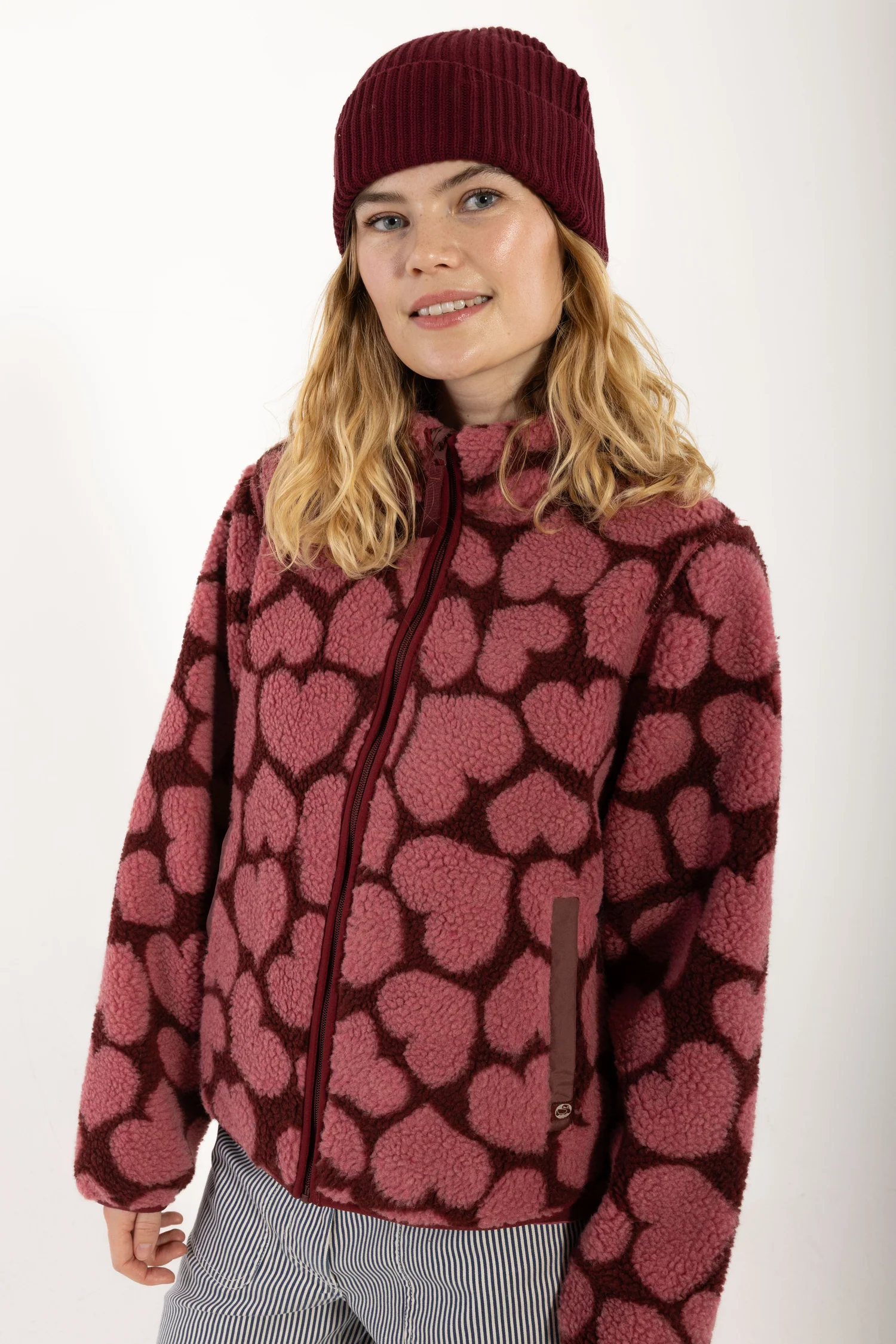 Danefae Danelabrador Fleece Zip-Up Dark Cherry HEARTTHROB, Teddy Jacke mit Herz