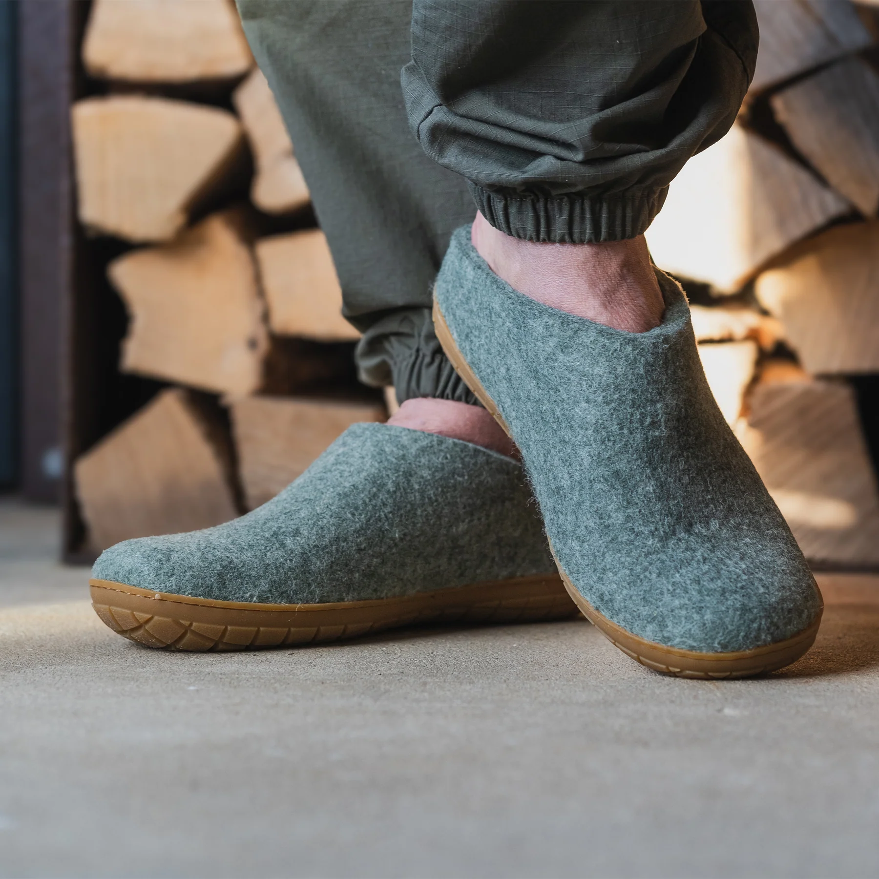 Glerups Open Heel / Slipper 100% Wollfilz , Hausschuhe, Schlappen MOSS  mit Sohle aus Naturkautschuk  
