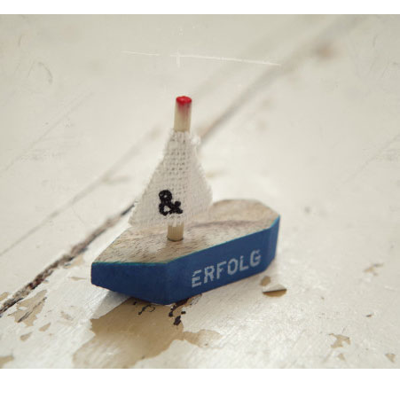 Good old friends Botschaftsboot Erfolg, ca. 5 cm 