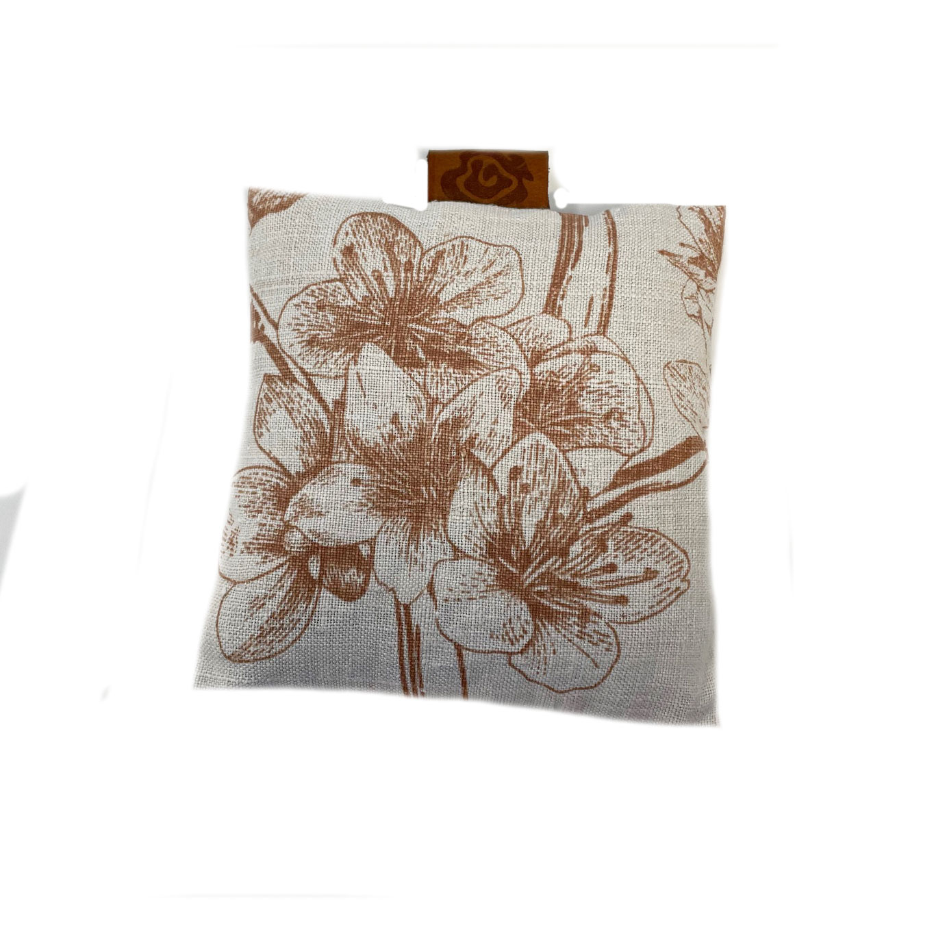 Dorothee Lehnen Duftsäckchen, bedrucktes antikes Leinen, Kirschblüte Füllung: Lavendelblüten von Dorothee Lehnen   