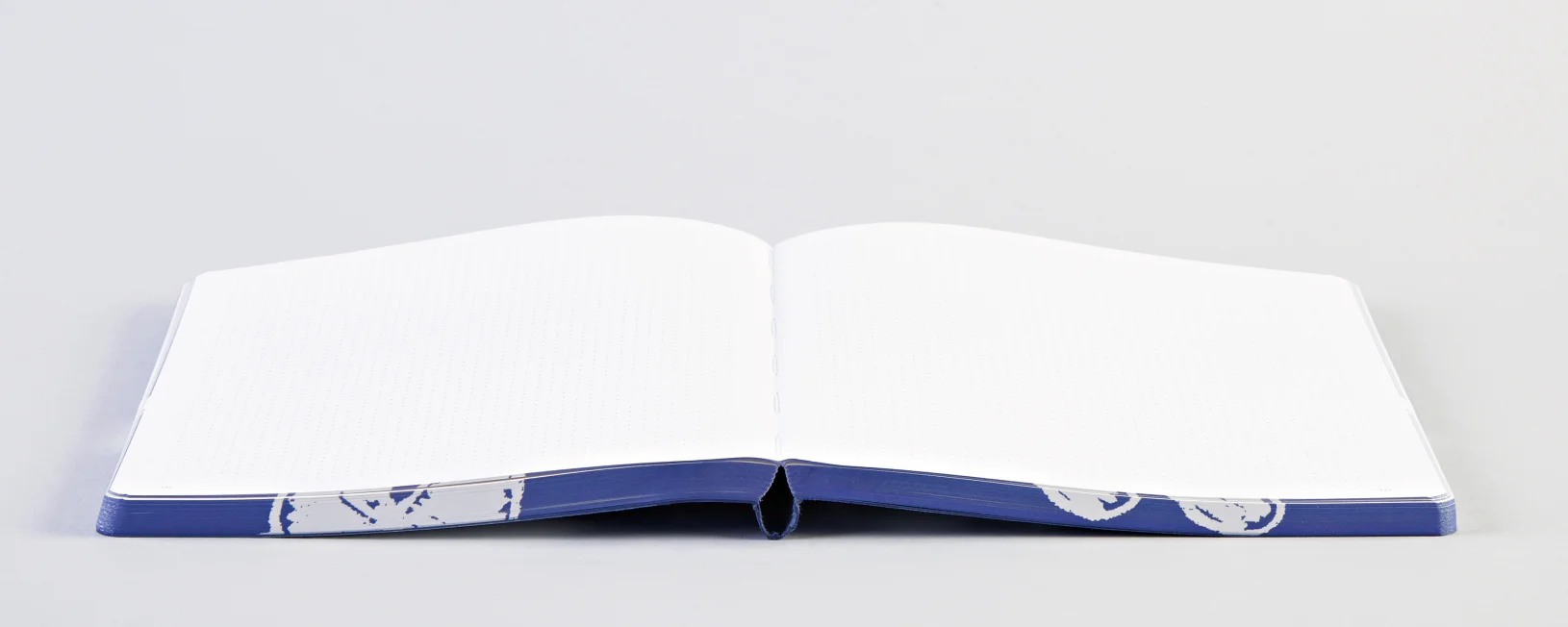 NUUNA Notizbuch Graphic L Head In The Clouds, 165 × 220 mm  