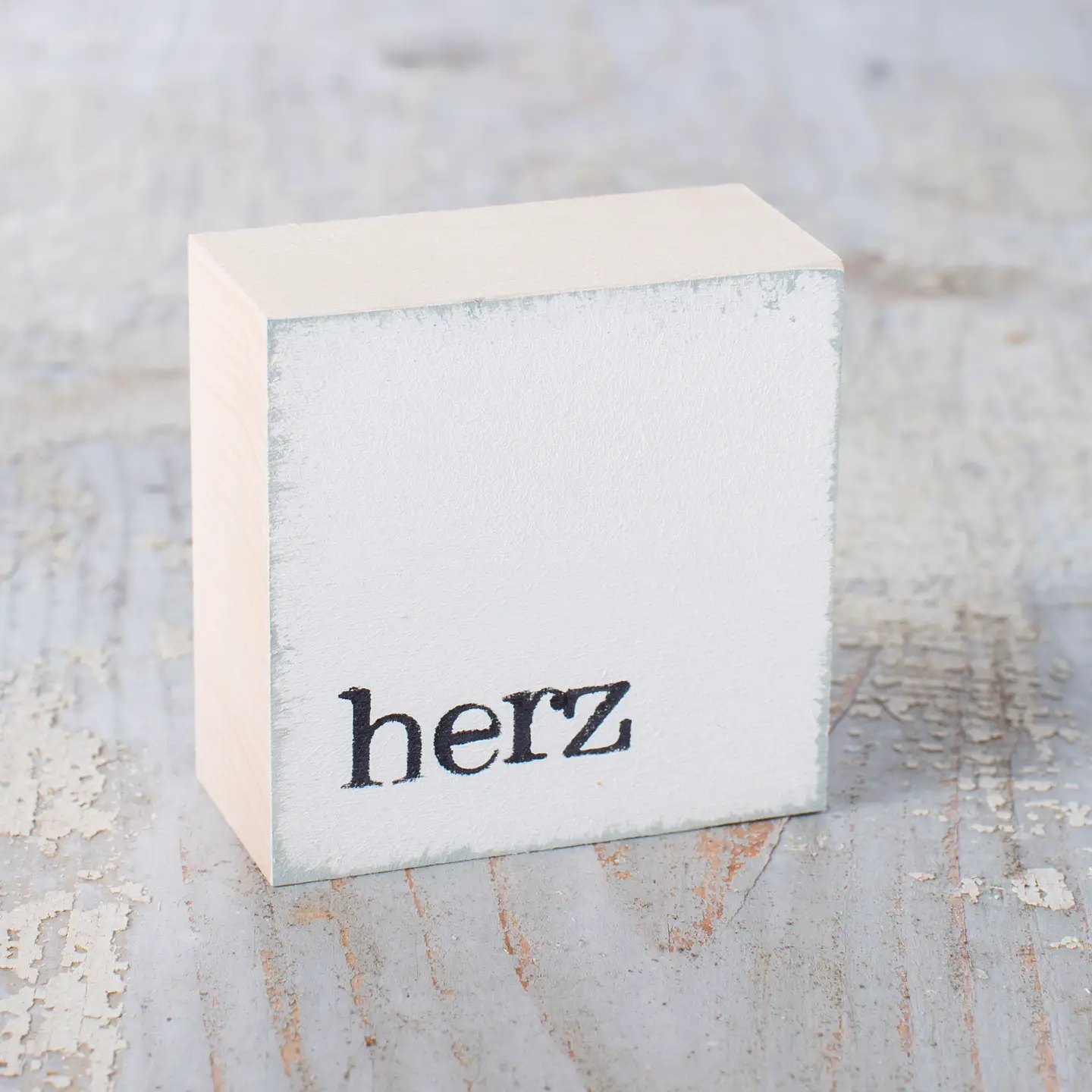 Textplatte "herz" weiß von iopla , 6 x 6 cm