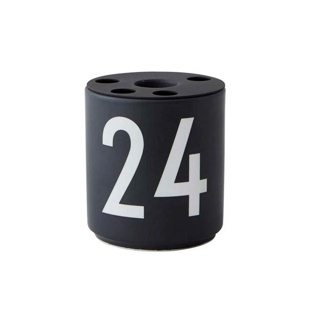 Design Letters Favourite Cup  & Kerzenständer 24, Weihnachtskerzenhalter , Becher Porzellan, Farbe: schwarz
