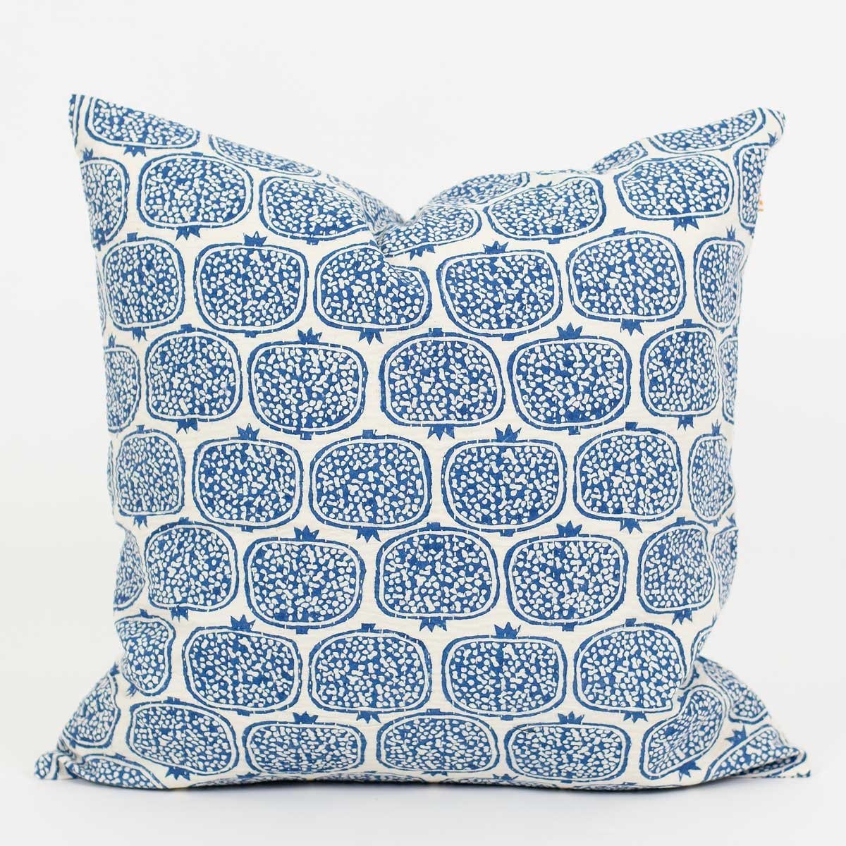 Kissenhülle POMEGRANATE, Granatapfel, ca. 50x50, 100% Baumwolle , blau