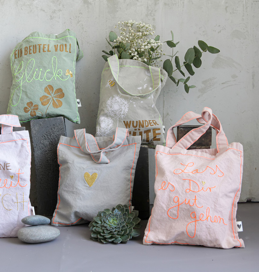 Good old friends Geschenkbeutel. Rosa. Lass es Dir gut...