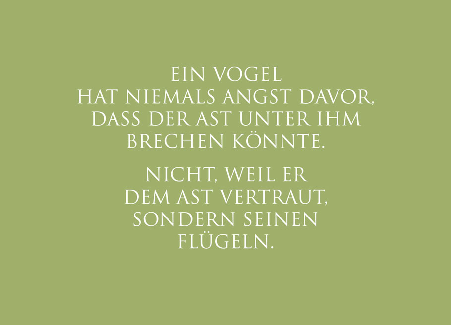 Wunderwort Postkarte "Ein Vogel vertraut seinen Flügeln…"